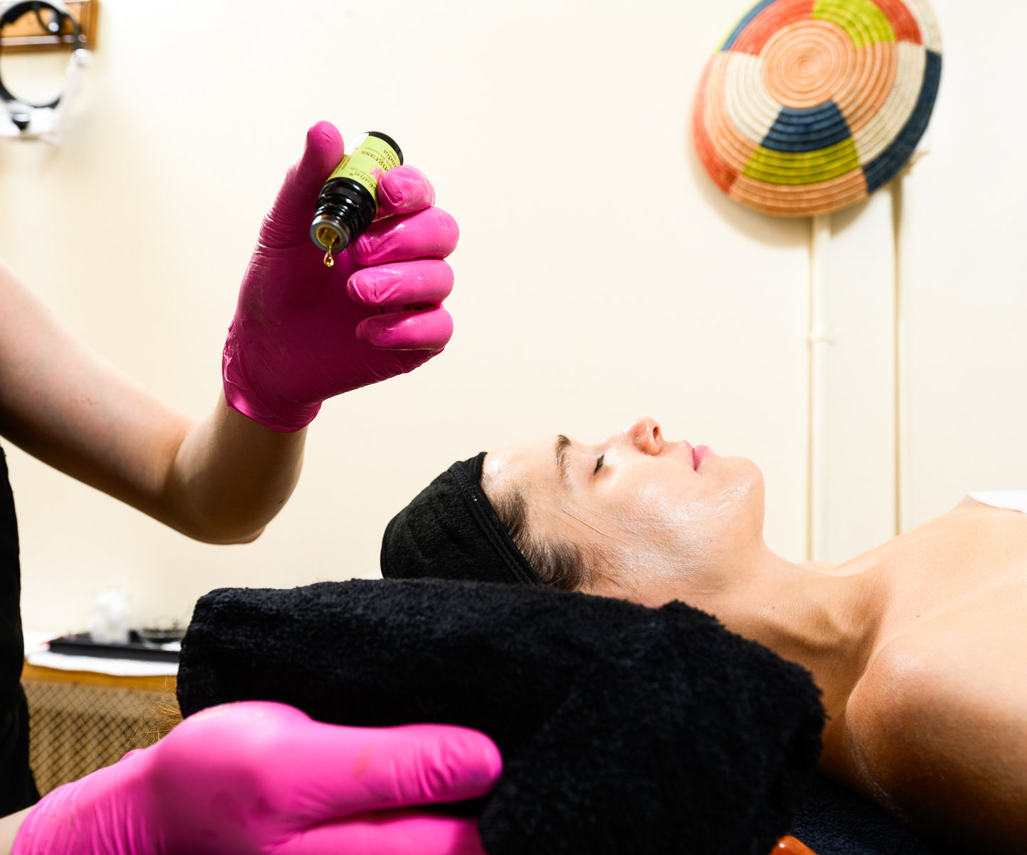 Greenhouse Grounding Facial